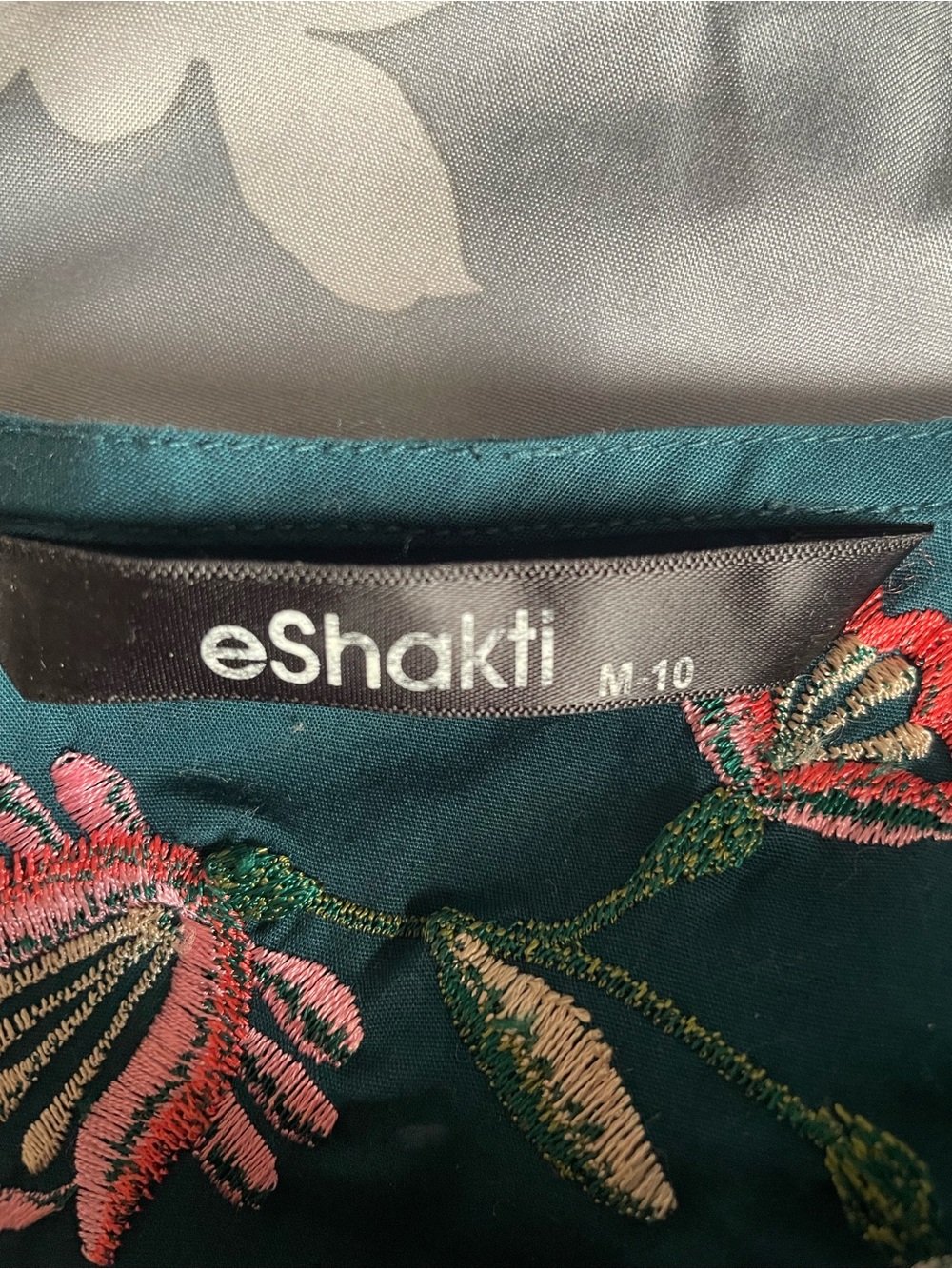 eshakti Teal Green Embroidered Midi Dress with Puff Sleeves - Picture 5 of 8